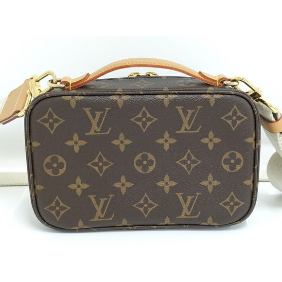 Louis Vuitton Utility Bum Bag Monogram - Picture 2 of 8